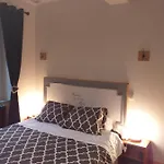 Chez Celine Et Philippe Atelier Dans Propriete De Charme Avec Piscine Δωμάτια σε οικογενειακή κατοικία Le Fossat