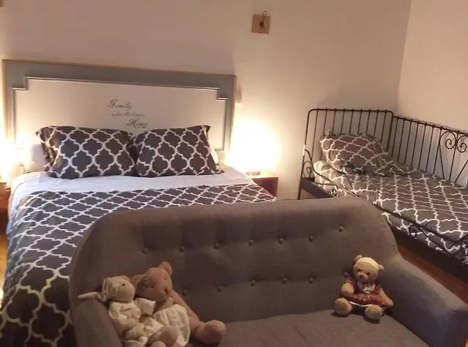 Chez Celine Et Philippe Atelier Dans Propriété De Charme Avec Piscine *